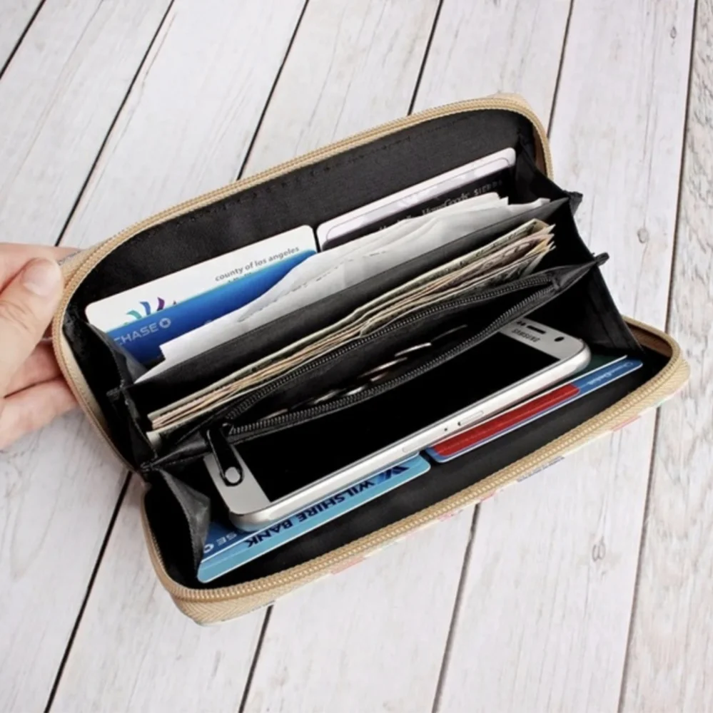 Beautiful Gold Sparkly Glitter Wallet - Picture 8 of 12